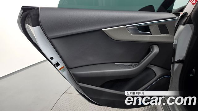 Audi A5 2020 — photo 15