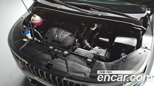 Kia Canival 2023 — photo 6