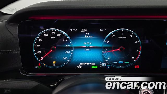 Mercedes-Benz AMG GT 2021 — photo 11