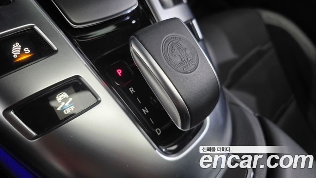 Mercedes-Benz AMG GT 2021 — photo 12