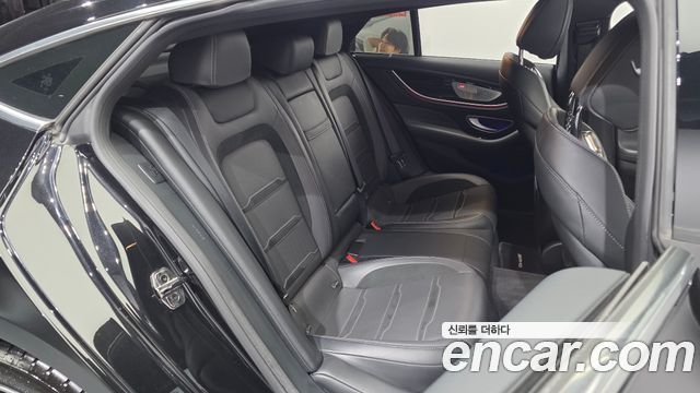 Mercedes-Benz AMG GT 2021 — photo 18
