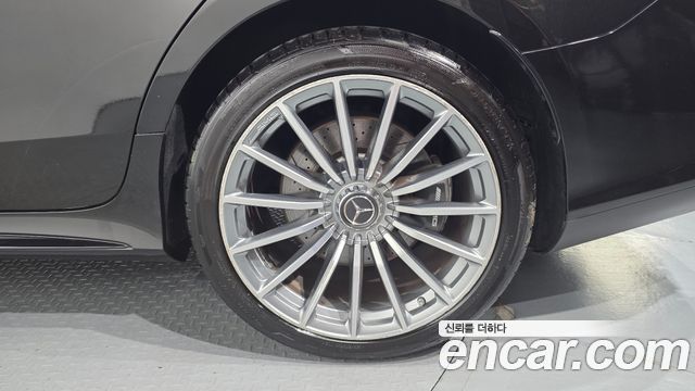 Mercedes-Benz AMG GT 2021 — photo 7