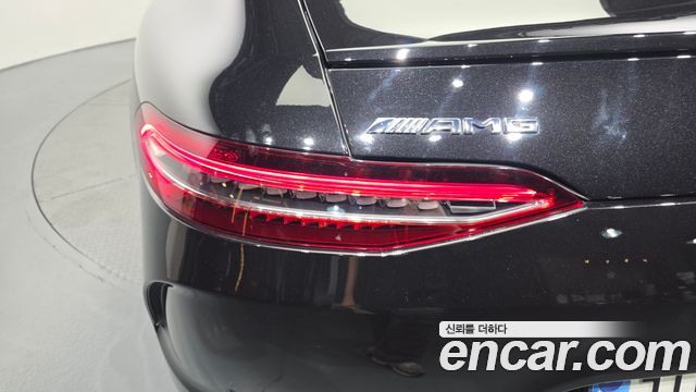 Mercedes-Benz AMG GT 2021 — photo 9