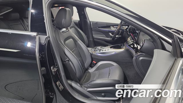 Mercedes-Benz AMG GT 2021 — photo 16