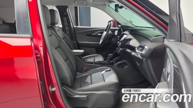 Chevrolet Korea Trailblazer 2021 — photo 16