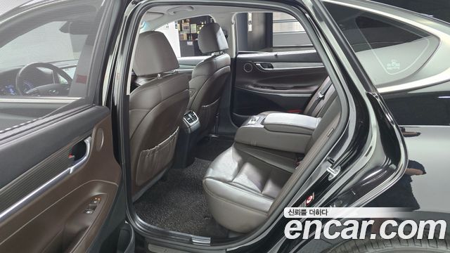 Hyundai Grandeur 2018 — photo 11