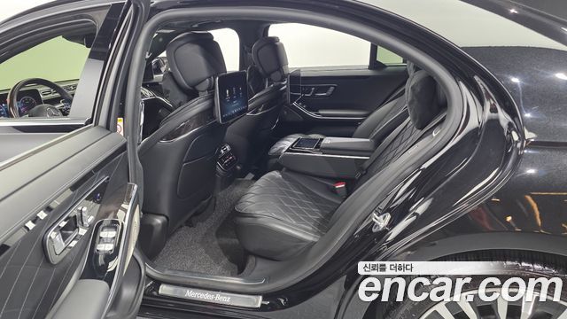 Mercedes-Benz S-Class 2021 — photo 17