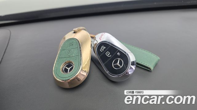 Mercedes-Benz S-Class 2021 — photo 22