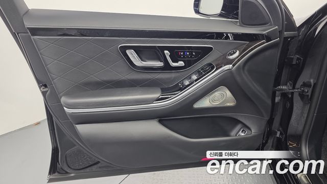 Mercedes-Benz S-Class 2021 — photo 14