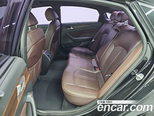 Hyundai Sonata 2018 — photo 12