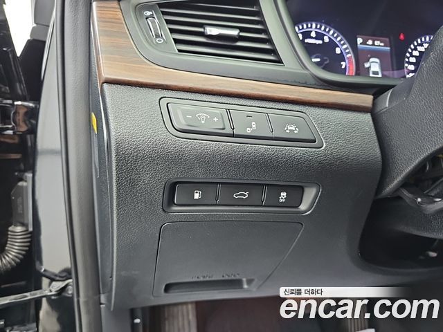 Hyundai Sonata 2018 — photo 18
