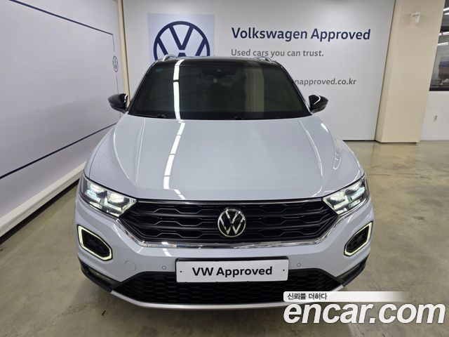 Volkswagen T-Roc 2022 — photo 3