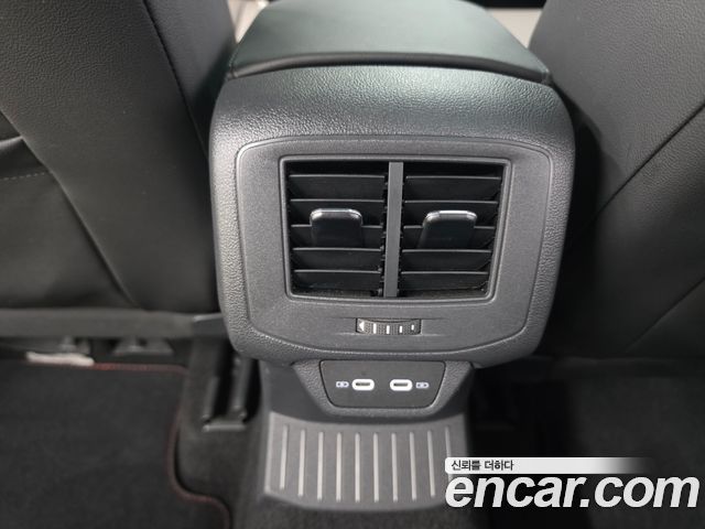 Volkswagen T-Roc 2022 — photo 15