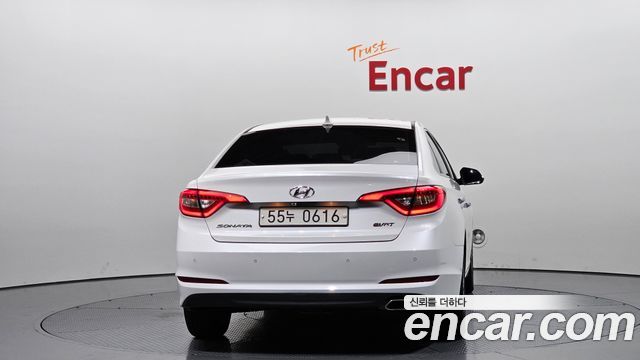 Hyundai Sonata 2016 — photo 4