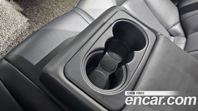 Hyundai Sonata 2016 — photo 30