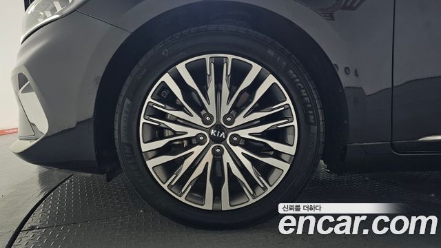 Kia K7 2020 — photo 5