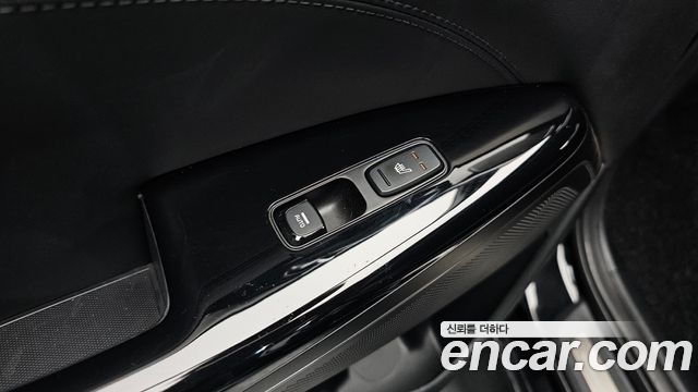 Kia K7 2020 — photo 25