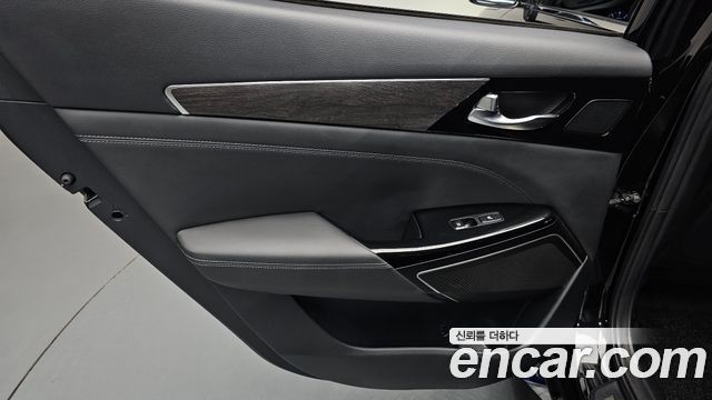 Kia K7 2020 — photo 15