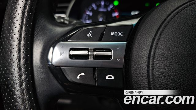 Kia K7 2020 — photo 27