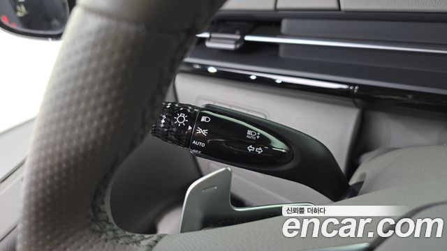 Hyundai Staria 2023 — photo 36