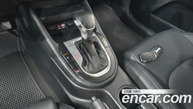 Kia K3 2019 — photo 12