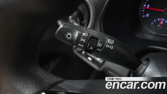 Kia K3 2019 — photo 23