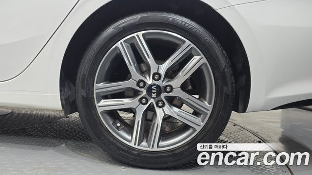 Kia K3 2019 — photo 7