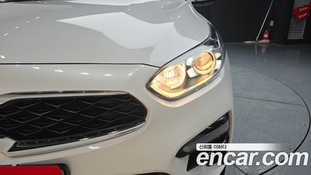 Kia K3 2019 — photo 8