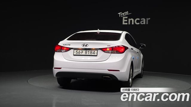 Hyundai AVANTE 2016 — photo 4