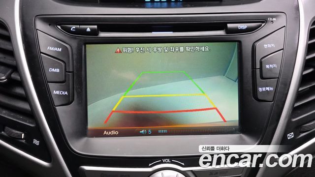 Hyundai AVANTE 2016 — photo 15