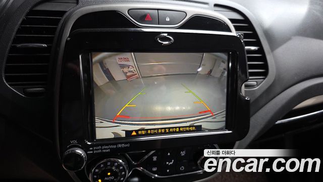 Renault Korea QM3 2016 — photo 21