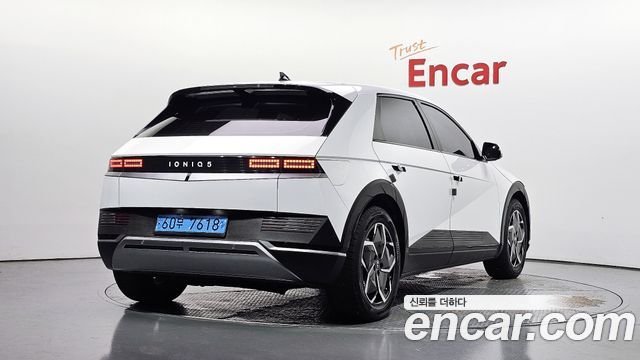 Hyundai Ioniq5 2022 — photo 2