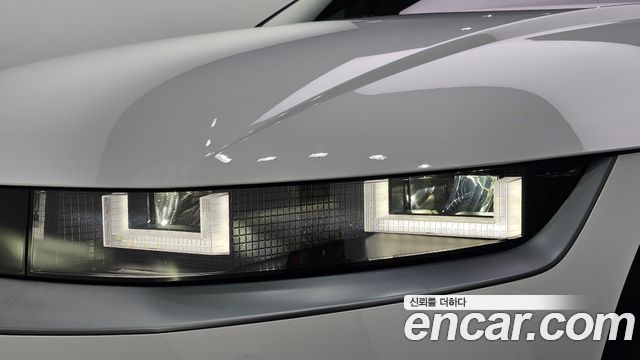 Hyundai Ioniq5 2022 — photo 8