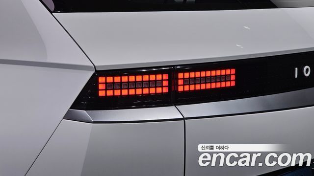 Hyundai Ioniq5 2022 — photo 9