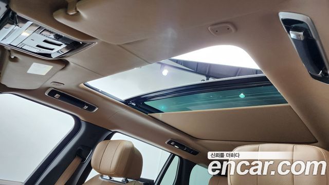 Land Rover Range Rover 2024 — photo 23