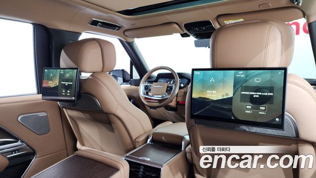 Land Rover Range Rover 2024 — photo 30