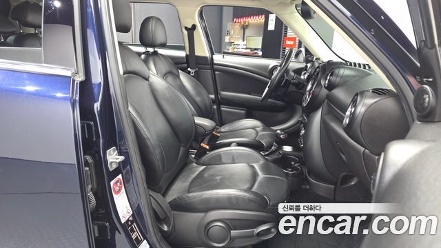 Mini Countryman 2015 — photo 11
