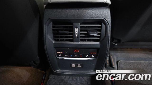 BMW M3 2021 — photo 25