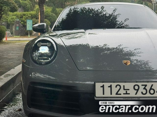 Porsche 911 2020 — photo 6