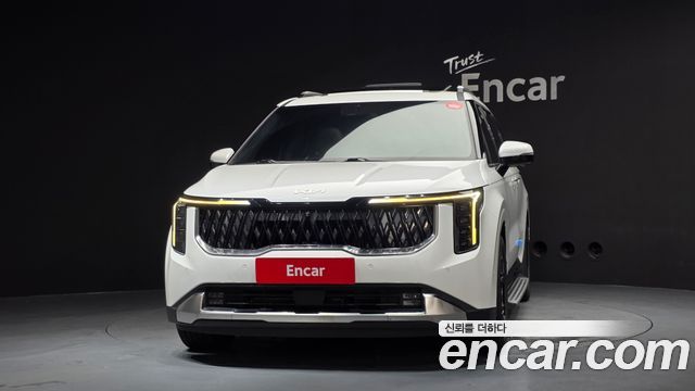 Kia Canival 2024 — photo 3