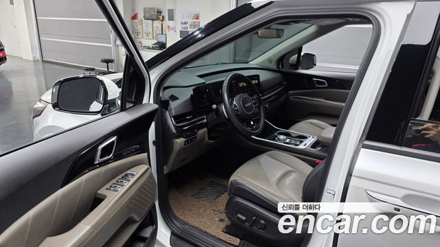 Kia Canival 2024 — photo 13