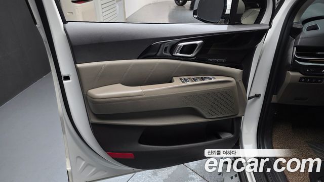 Kia Canival 2024 — photo 14