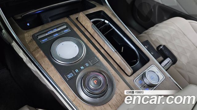 Genesis GV80 2021 — photo 12
