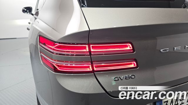 Genesis GV80 2021 — photo 9