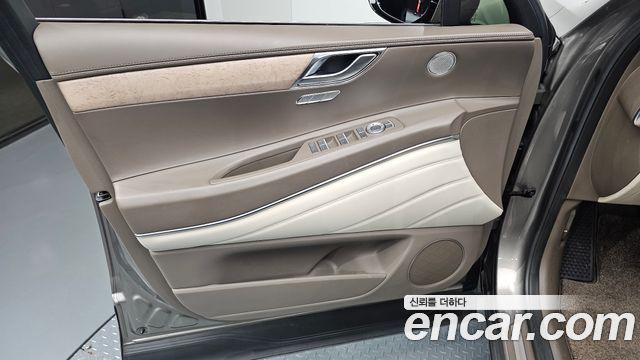 Genesis GV80 2021 — photo 14
