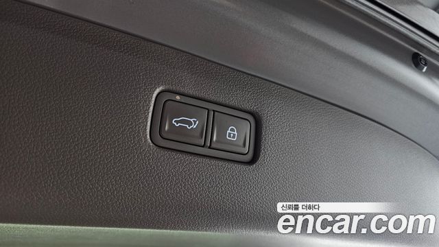 Genesis GV80 2021 — photo 34