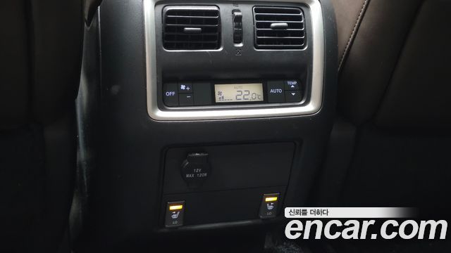 Infiniti QX60 2017 — photo 19