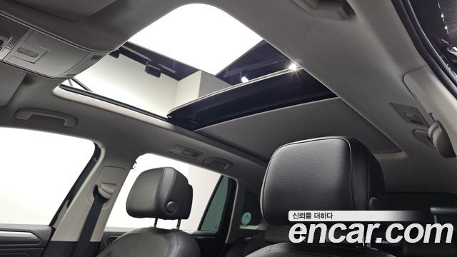 Volkswagen Tiguan 2020 — photo 17
