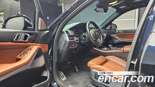 BMW X5 2023 — photo 13