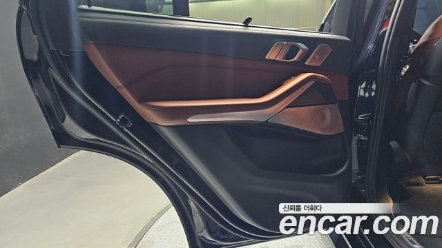 BMW X5 2023 — photo 15